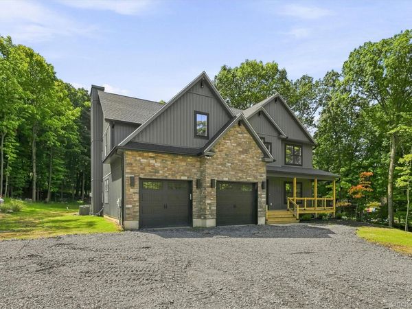 4 Cherry Hill Road , Cornwall, NY 12518
