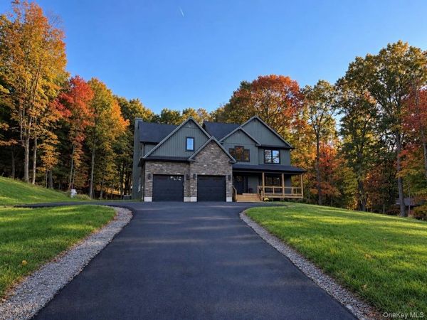 4 Cherry Hill Road, Cornwall, NY 12518