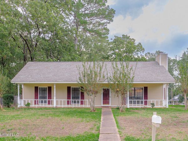 26 Brock Drive, Byram, MS 39272