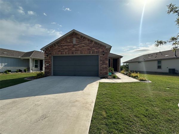 219 Coachsmith ST, Georgetown, TX 78633