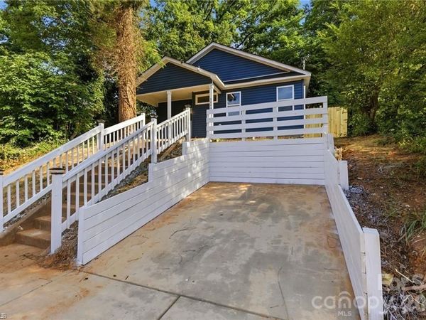 1509 NE 22nd Street , Winston Salem, NC 27105