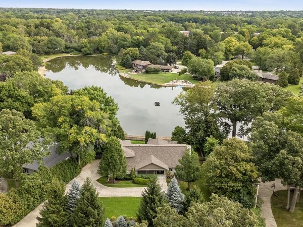 6540 N Atwahl DRIVE, Glendale, WI 53209