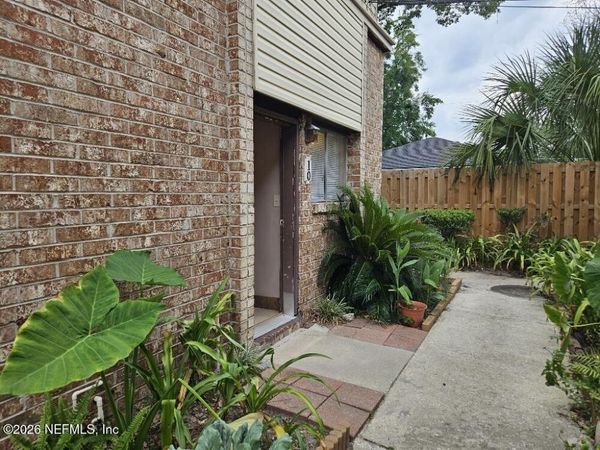 1200 BRETTA ST, Unit 10, Jacksonville, FL 32211