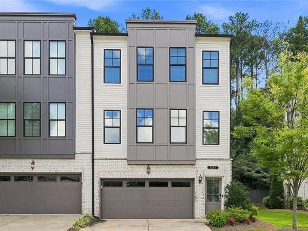 6146 Eves Way, Norcross, GA 30071