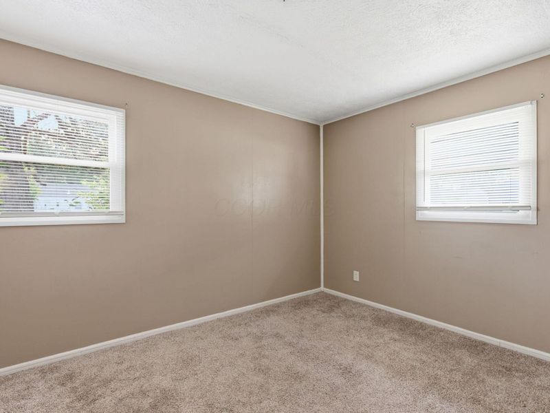 1091 S Ashburton Road, Columbus, OH 43227 Photo 14