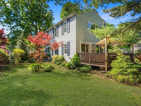 1814 Main Street, Concord, MA 01742