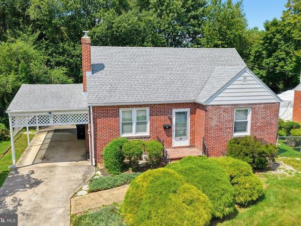 15 GARDEN LANE, NEW CASTLE, DE 19720