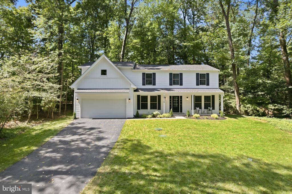 2516 Penny Royal Lane, Reston, VA 20191 Main Photo