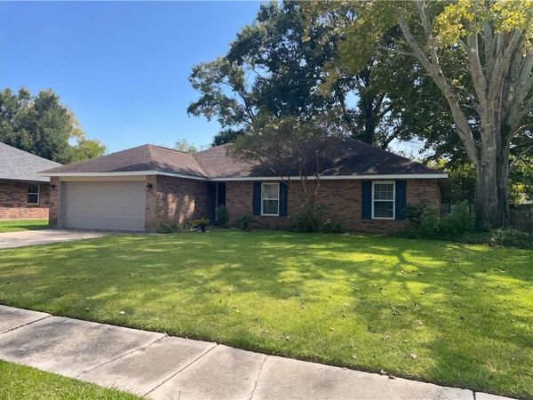 1433 SUNSET Drive, Slidell, LA 70460