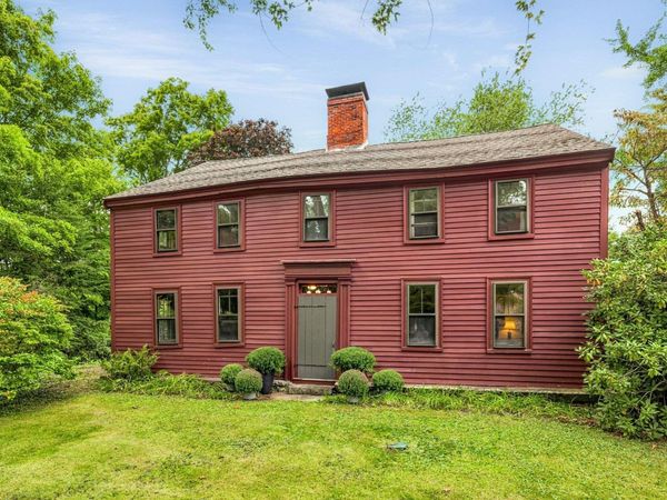 3 Moulton Ridge Road, Kensington, NH 03833