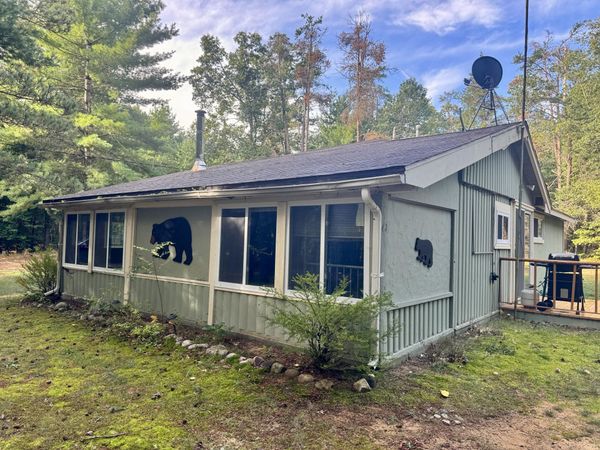 1252 Deeter Road, Luzerne, MI 48636