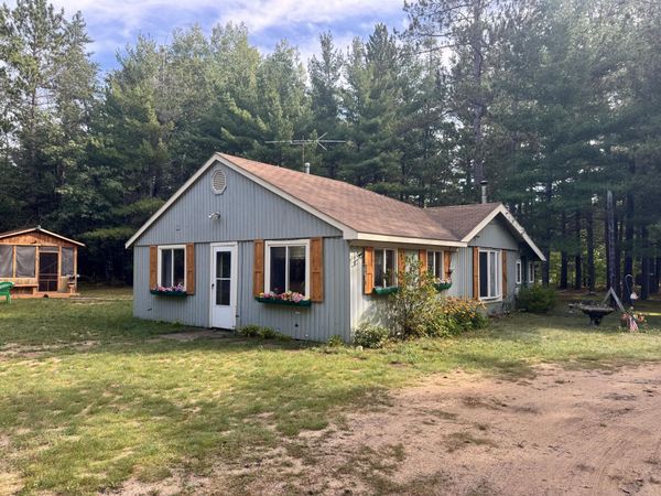 1252 Deeter Road, Luzerne, MI 48636
