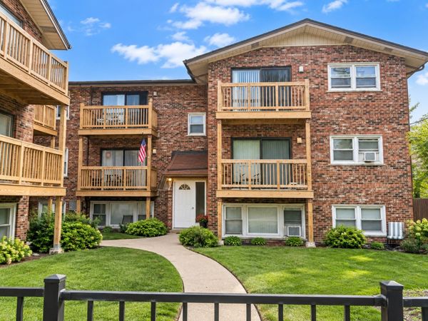 6451 S Narragansett Avenue, Unit 3D, Chicago, IL 60638