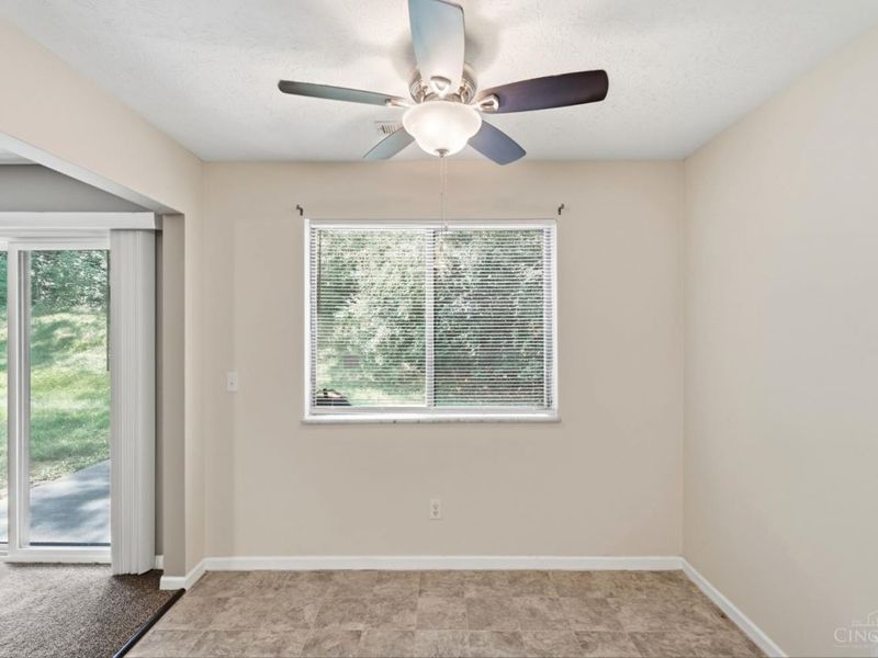 2057 Woodtrail Drive, Unit 86, Fairfield, OH 45014 Photo 12