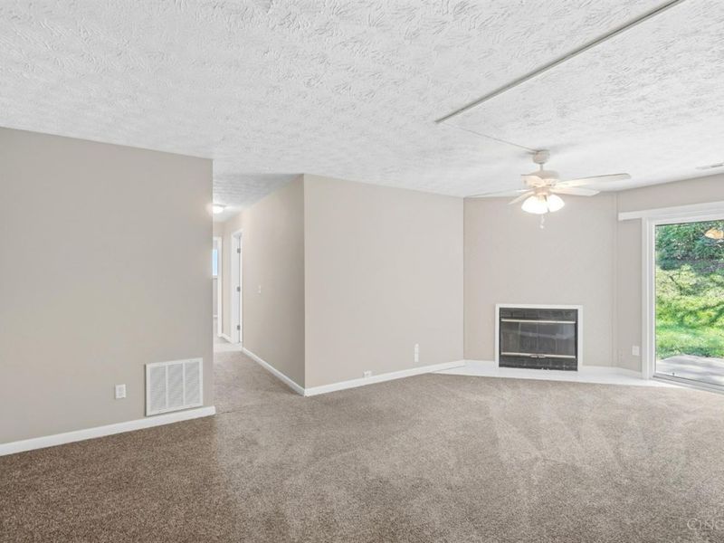 2057 Woodtrail Drive, Unit 86, Fairfield, OH 45014 Photo 5