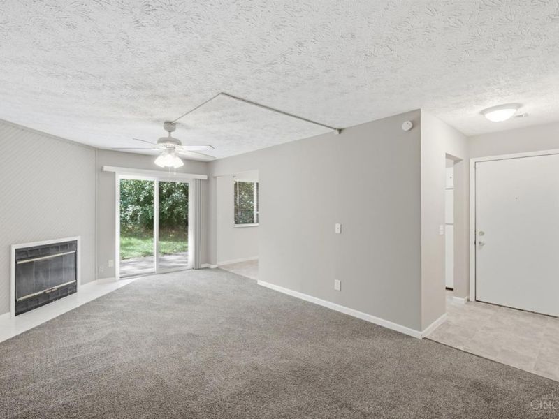 2057 Woodtrail Drive, Unit 86, Fairfield, OH 45014 Photo 6