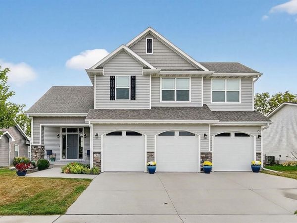 1965 SE Waddell Way , Waukee, IA 50263