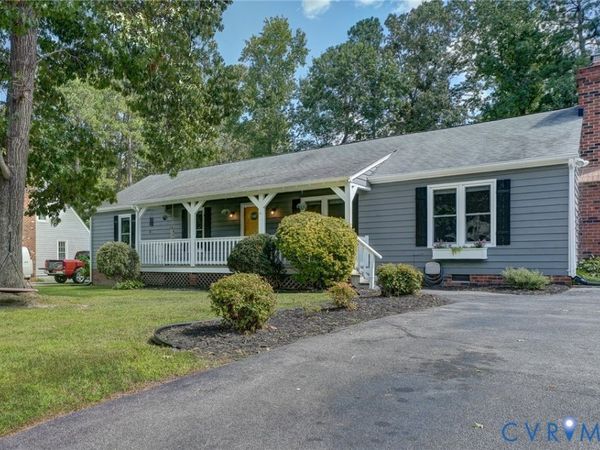 4647 Brookridge Road , Chesterfield, VA 23832