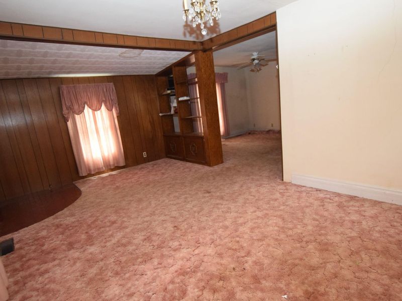 218 Sara Street, Urbana, OH 43078 Photo 5