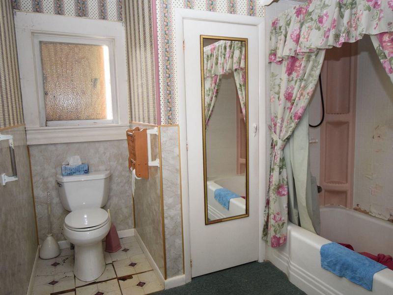 218 Sara Street, Urbana, OH 43078 Photo 8