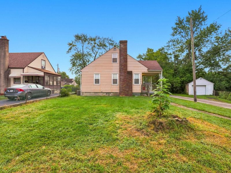 1080 Meadowdale Avenue, Columbus, OH 43219 Photo 1