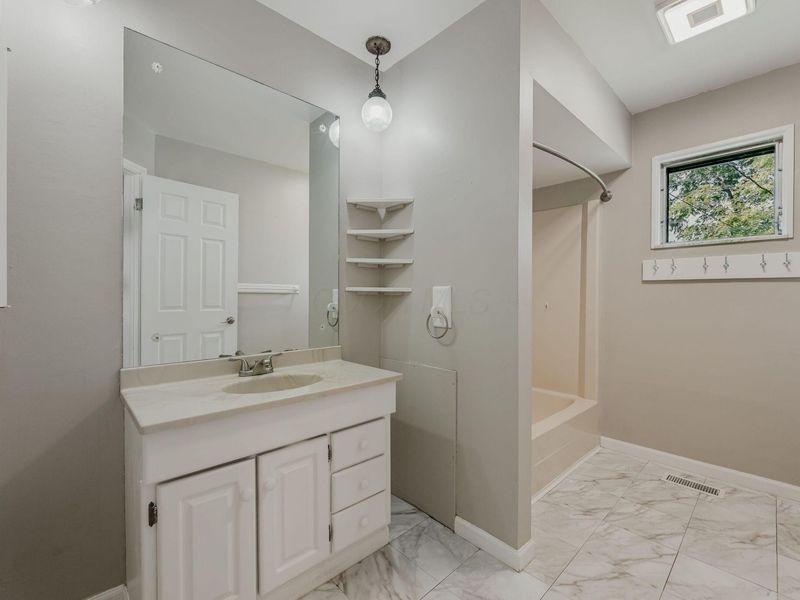 2801 Wellsford Lane, Springfield, OH 45503 Photo 32