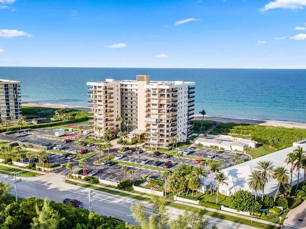 10044 S OCEAN Drive, Unit 103, Jensen Beach, FL 34957