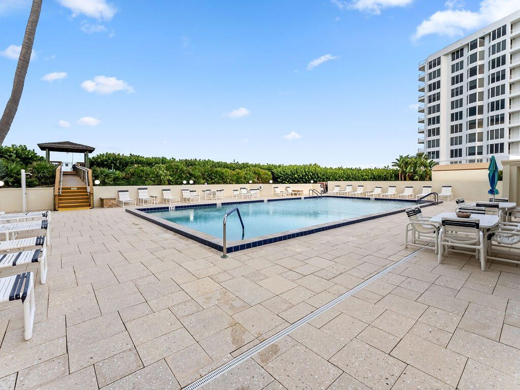 10044 S Ocean Drive, Unit 103, Jensen Beach, FL 34957 Photo