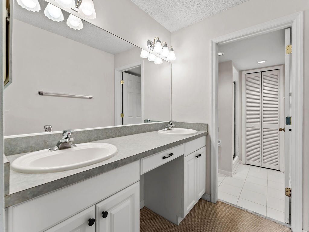 10044 S Ocean Drive, Unit 103, Jensen Beach, FL 34957 Photo