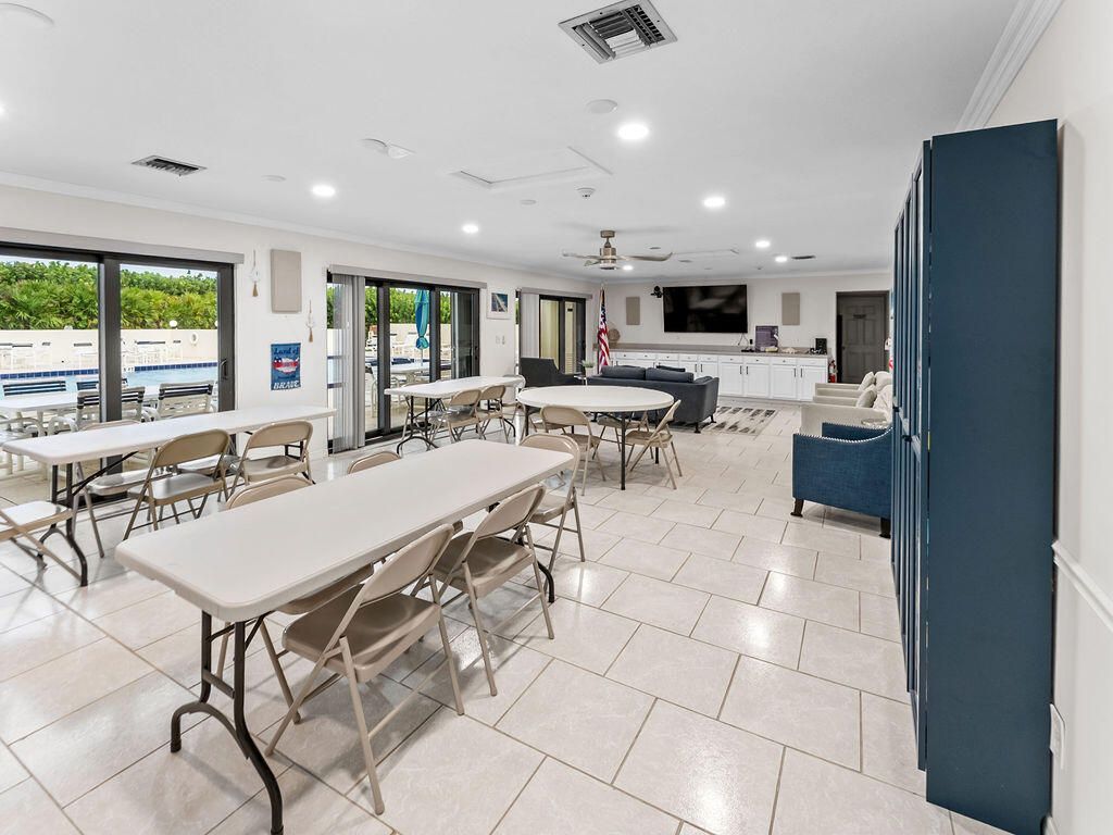 10044 S Ocean Drive, Unit 103, Jensen Beach, FL 34957 Photo