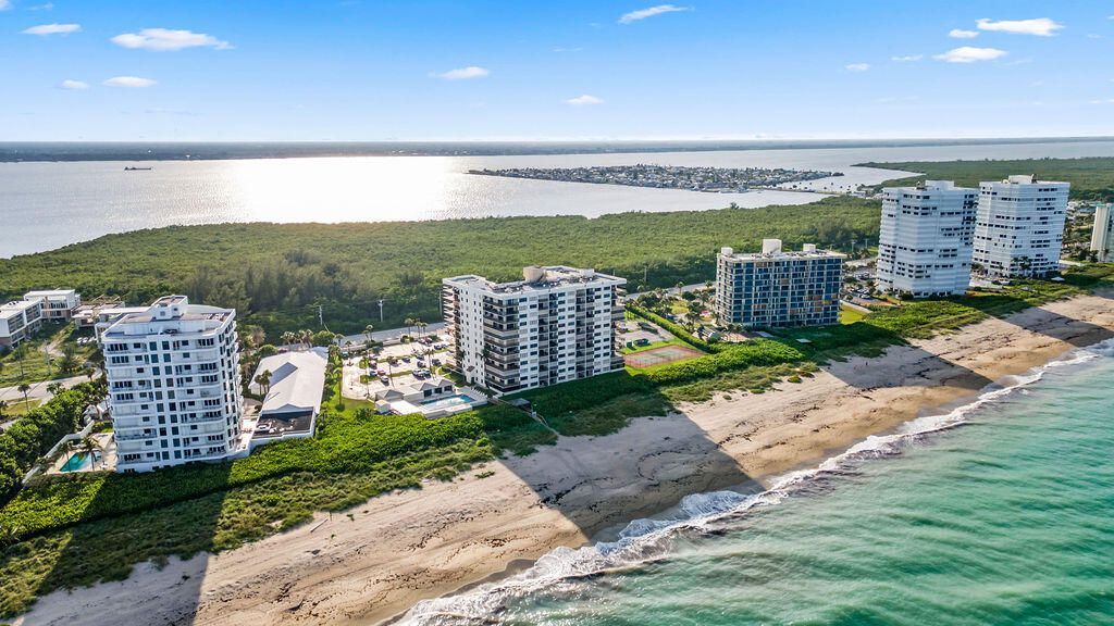 10044 S Ocean Drive, Unit 103, Jensen Beach, FL 34957 Photo
