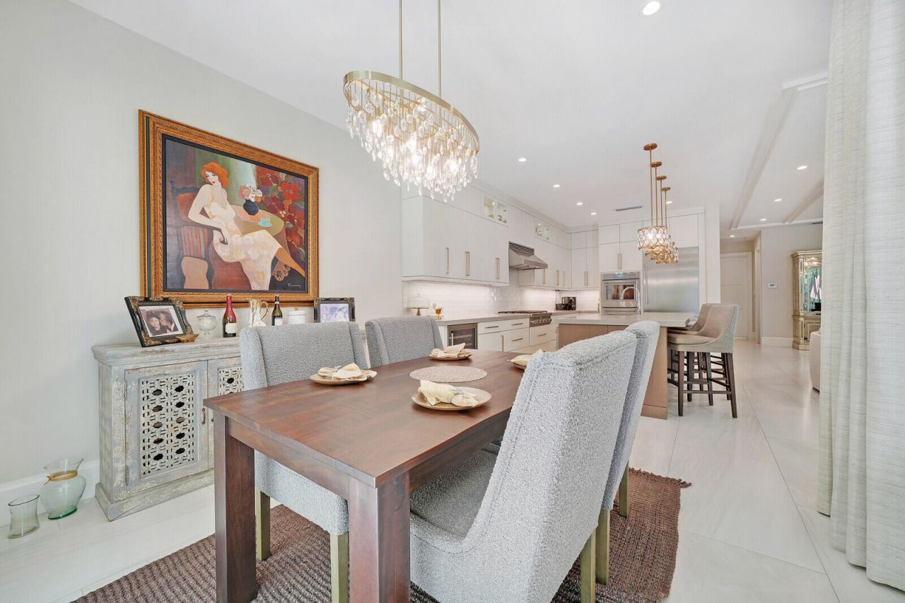 436 NE Wavecrest Way, Boca Raton, FL 33432 Photo