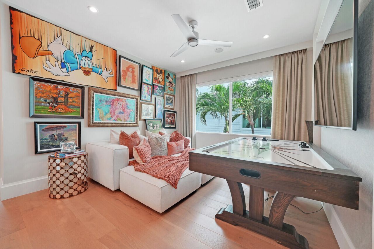 436 NE Wavecrest Way, Boca Raton, FL 33432 Photo