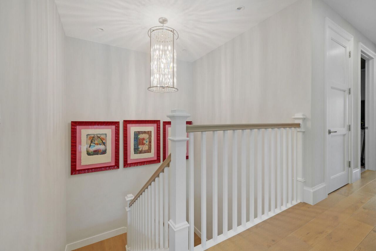 436 NE Wavecrest Way, Boca Raton, FL 33432 Photo