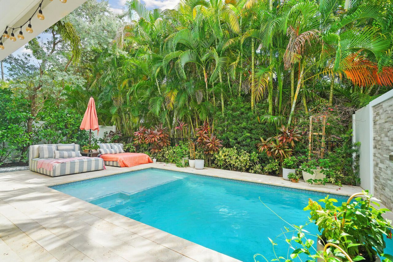 436 NE Wavecrest Way, Boca Raton, FL 33432 Photo