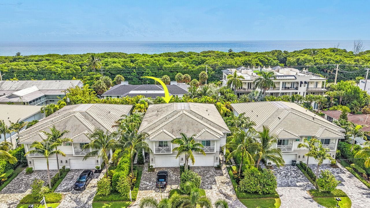 436 NE Wavecrest Way, Boca Raton, FL 33432 Photo