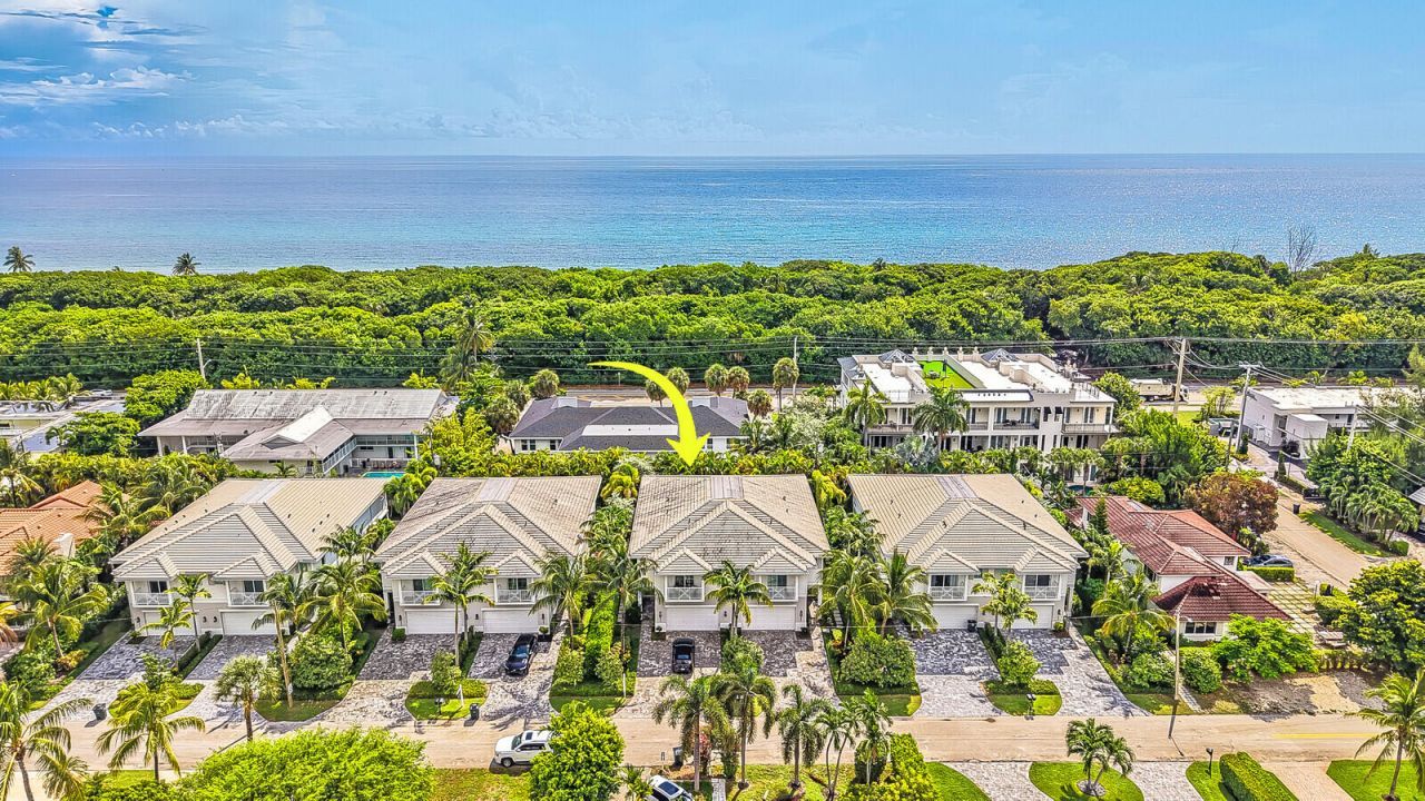 436 NE Wavecrest Way, Boca Raton, FL 33432 Photo