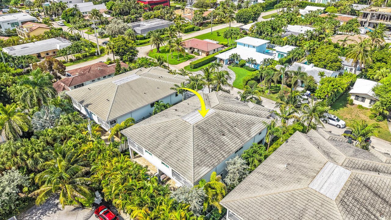436 NE Wavecrest Way, Boca Raton, FL 33432 Photo