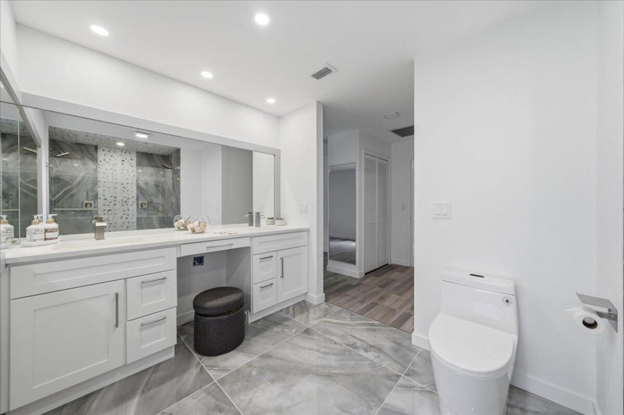 4384 2nd Square Sw, Vero Beach, FL 32968 Photo