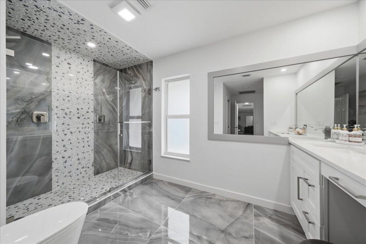 4384 2nd Square Sw, Vero Beach, FL 32968 Photo