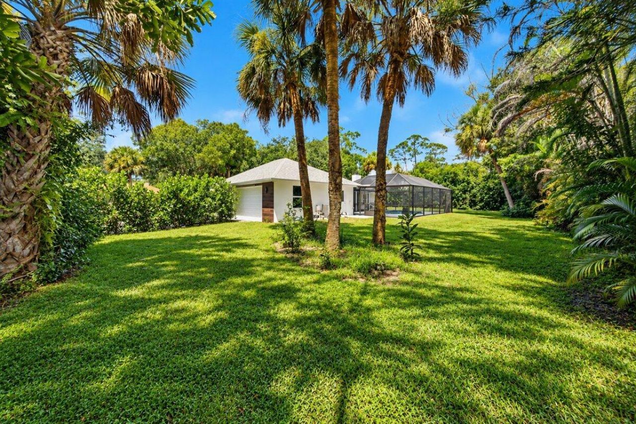 4384 2nd Square Sw, Vero Beach, FL 32968 Photo