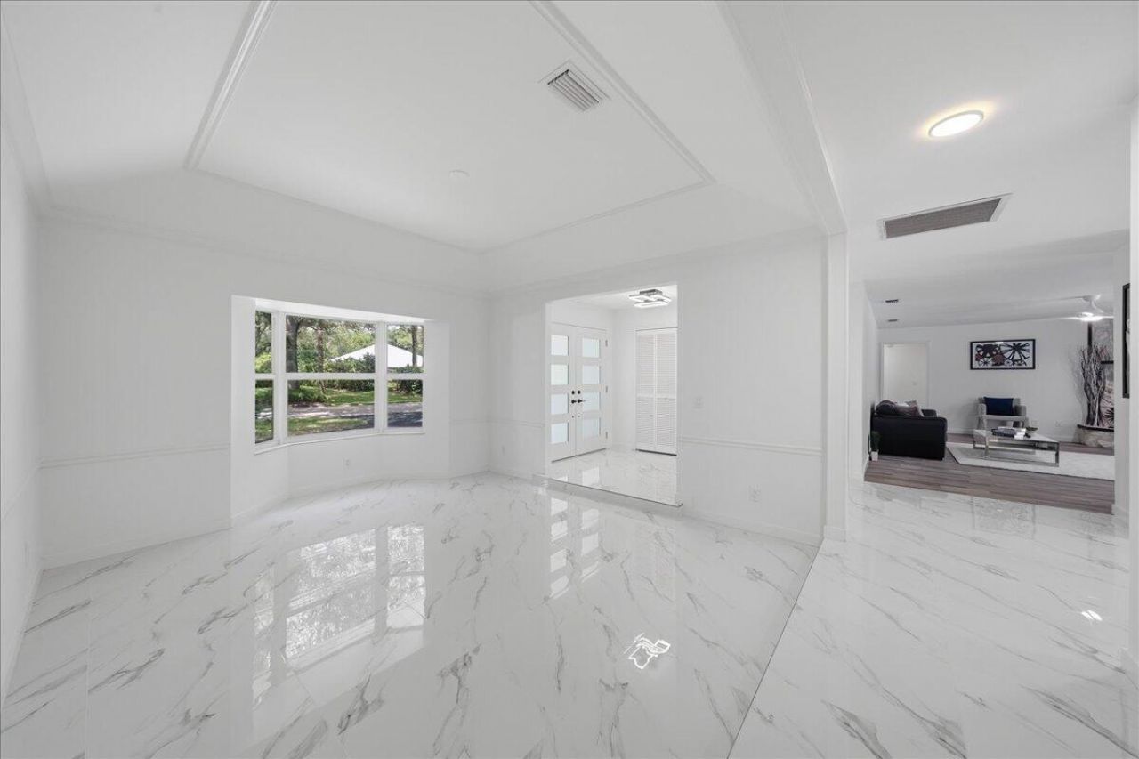 4384 2nd Square Sw, Vero Beach, FL 32968 Photo
