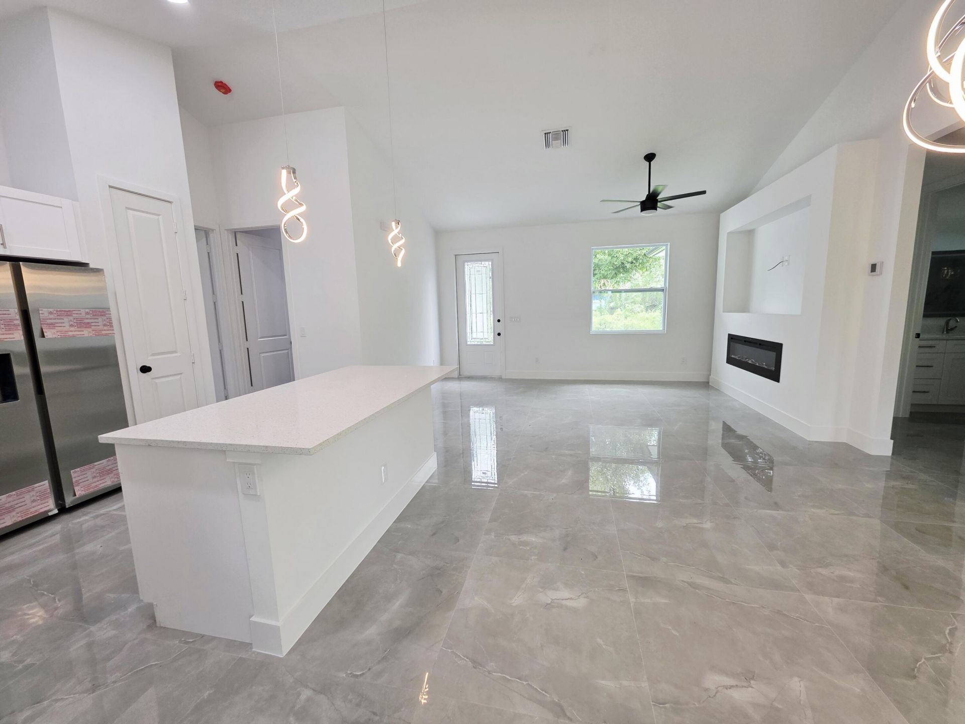 702 NW 39th Circle, Okeechobee, FL 34972 Photo