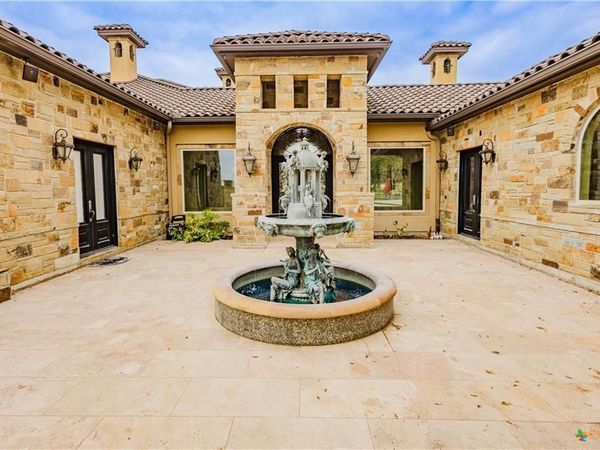 1024 spanish TRL, New Braunfels, TX 78132