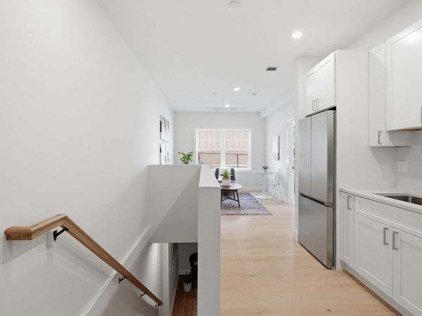 66 Tileston St, Unit 103, Everett, MA 02149
