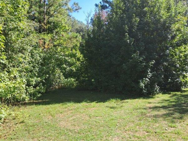 351 Niemeyer Ln., Lumberton, MS 39455