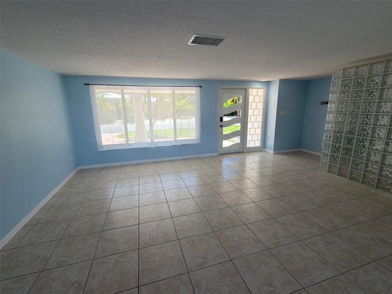 561 Tarawitt Drive, Longboat Key, FL 34228 Photo