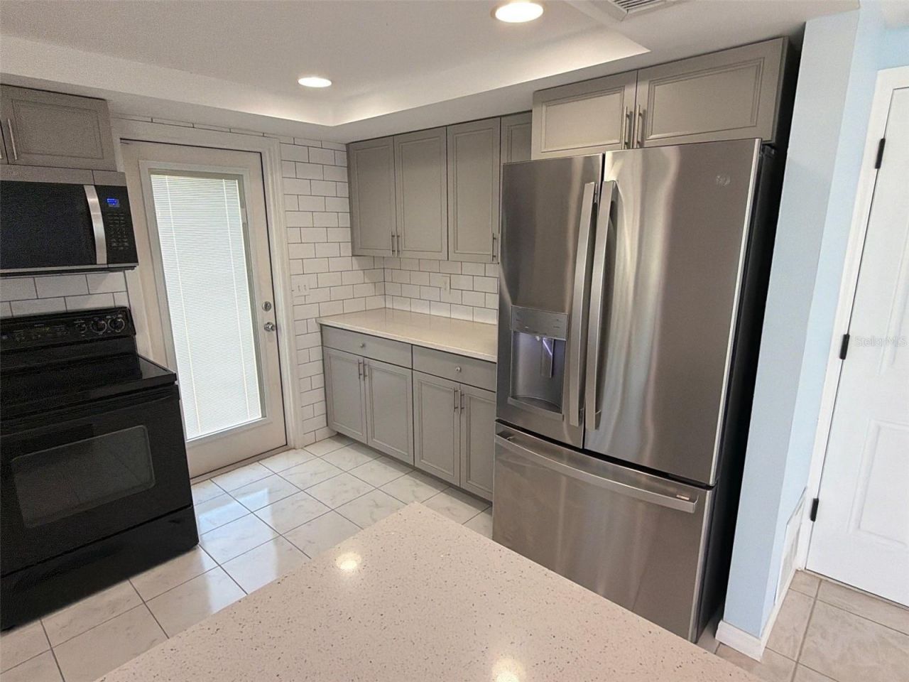 561 Tarawitt Drive, Longboat Key, FL 34228 Photo
