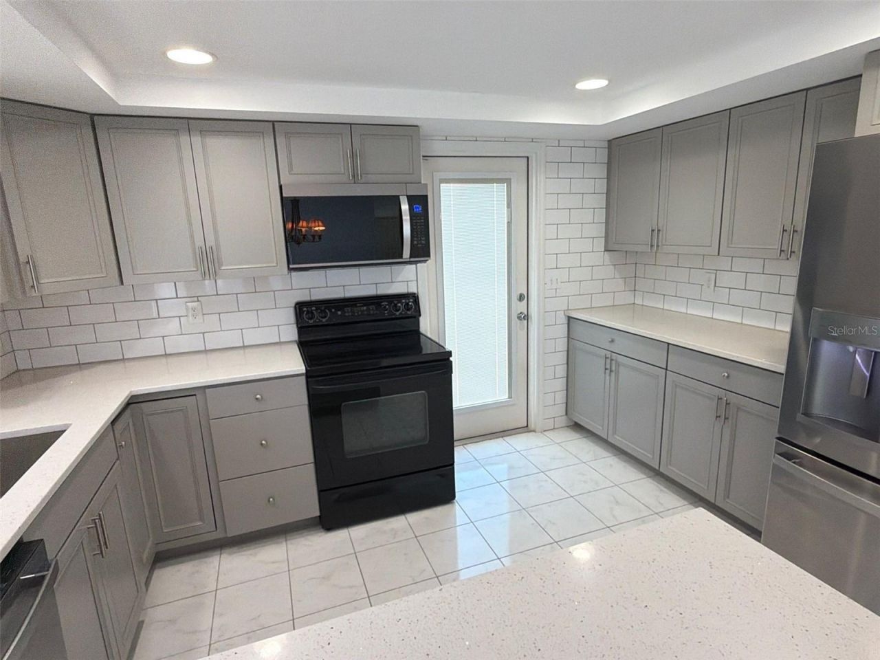 561 Tarawitt Drive, Longboat Key, FL 34228 Photo