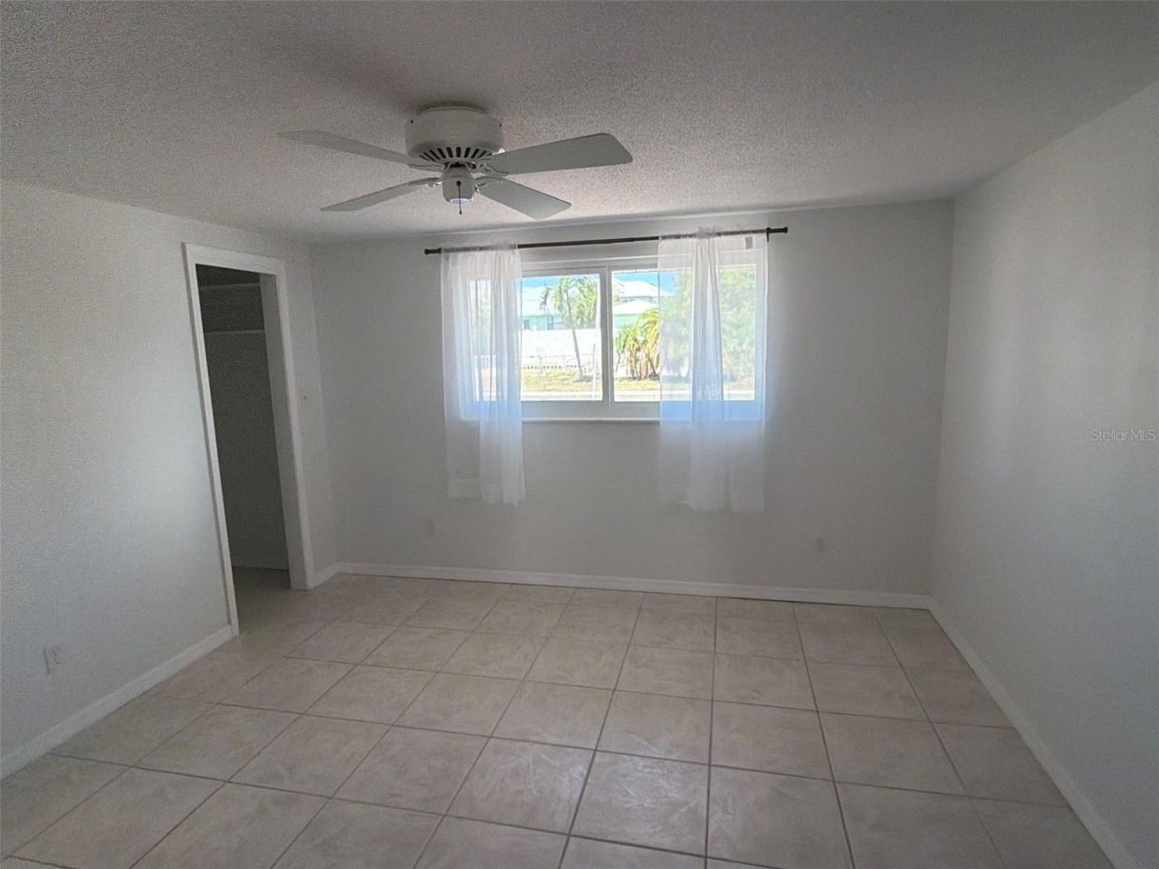 561 Tarawitt Drive, Longboat Key, FL 34228 Photo